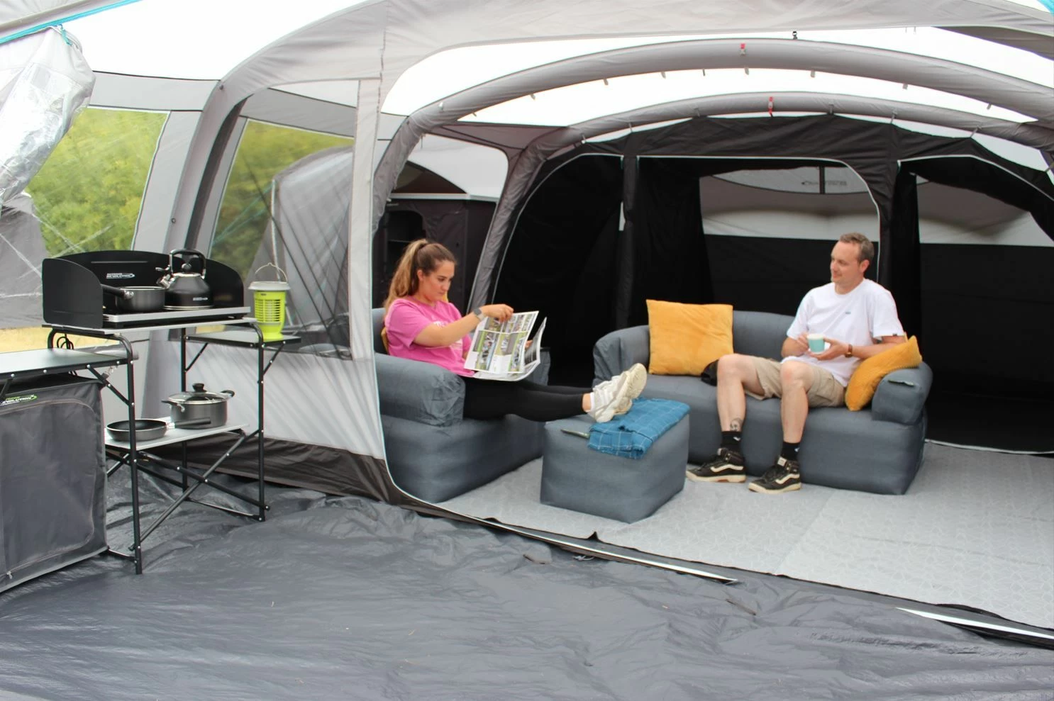 Outdoor Revolution Camp Star 900DSE Air Tent - Image 4