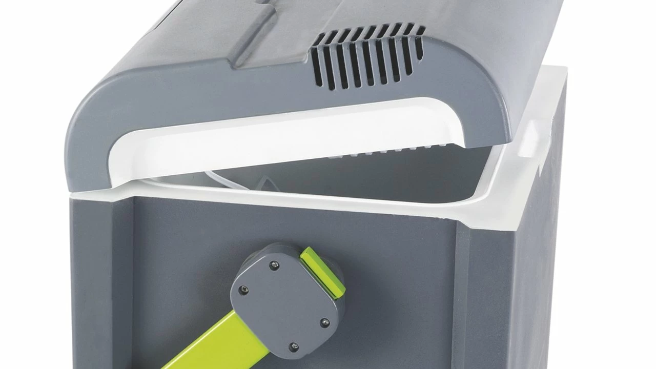 Outwell ECOcool Grey 24L UK - 12V/230V - Image 2