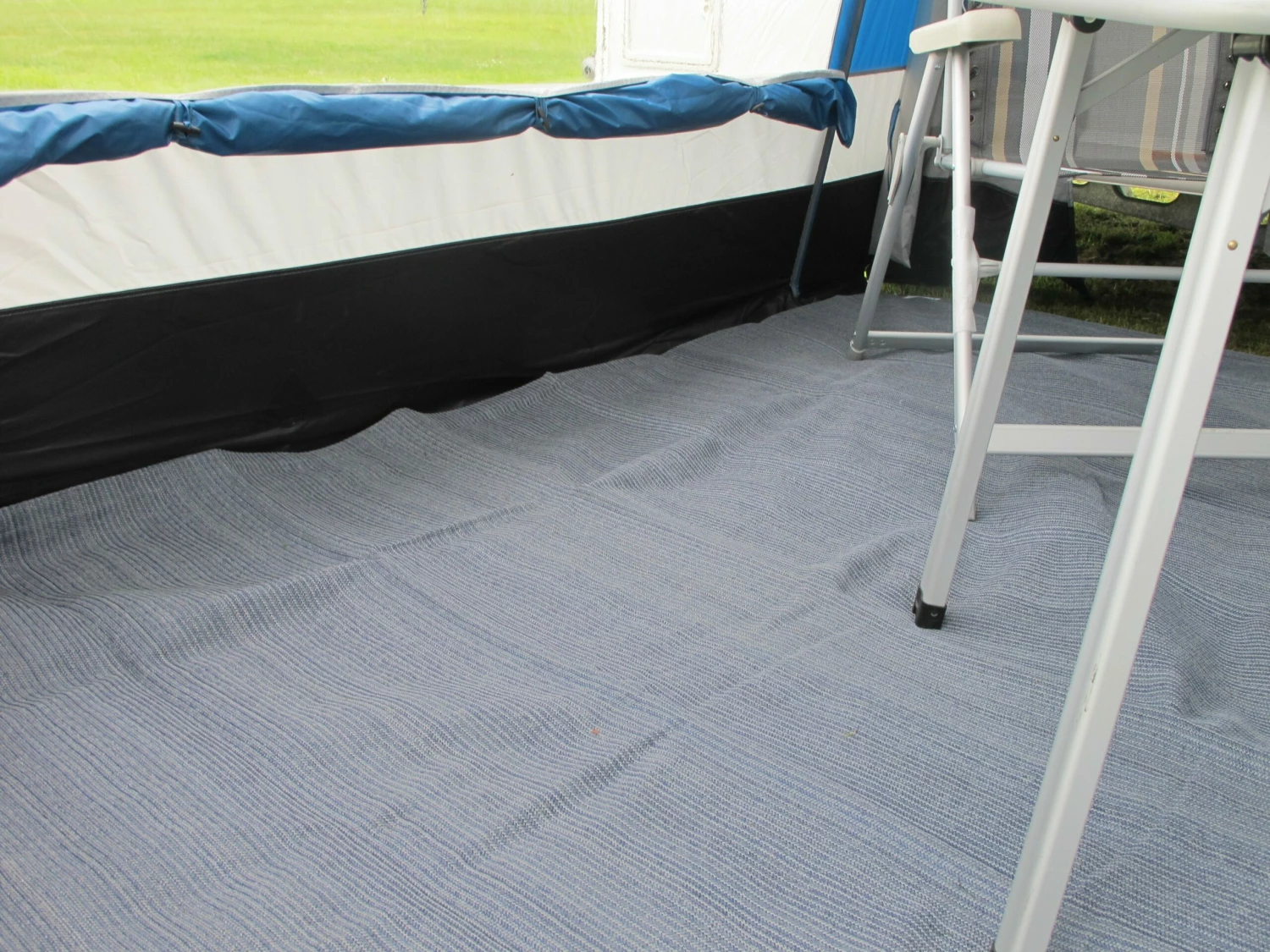Dometic Easy Tread Carpet 250 X 600cm - Image 3