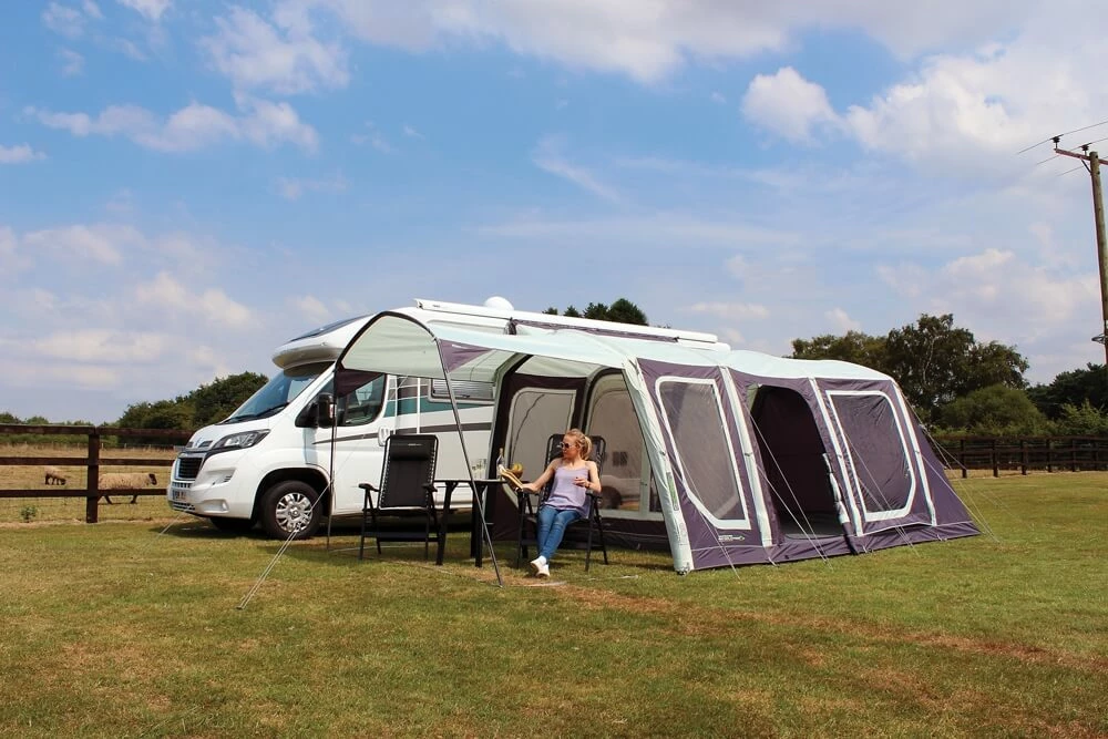 Outdoor Revolution Movelite T4 Lowline Drive Away Awning - Image 5